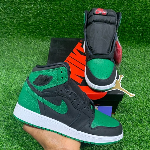 Jordan Other - 2020 Air Jordan 1 Retro High OG “Pine Green 2.0”